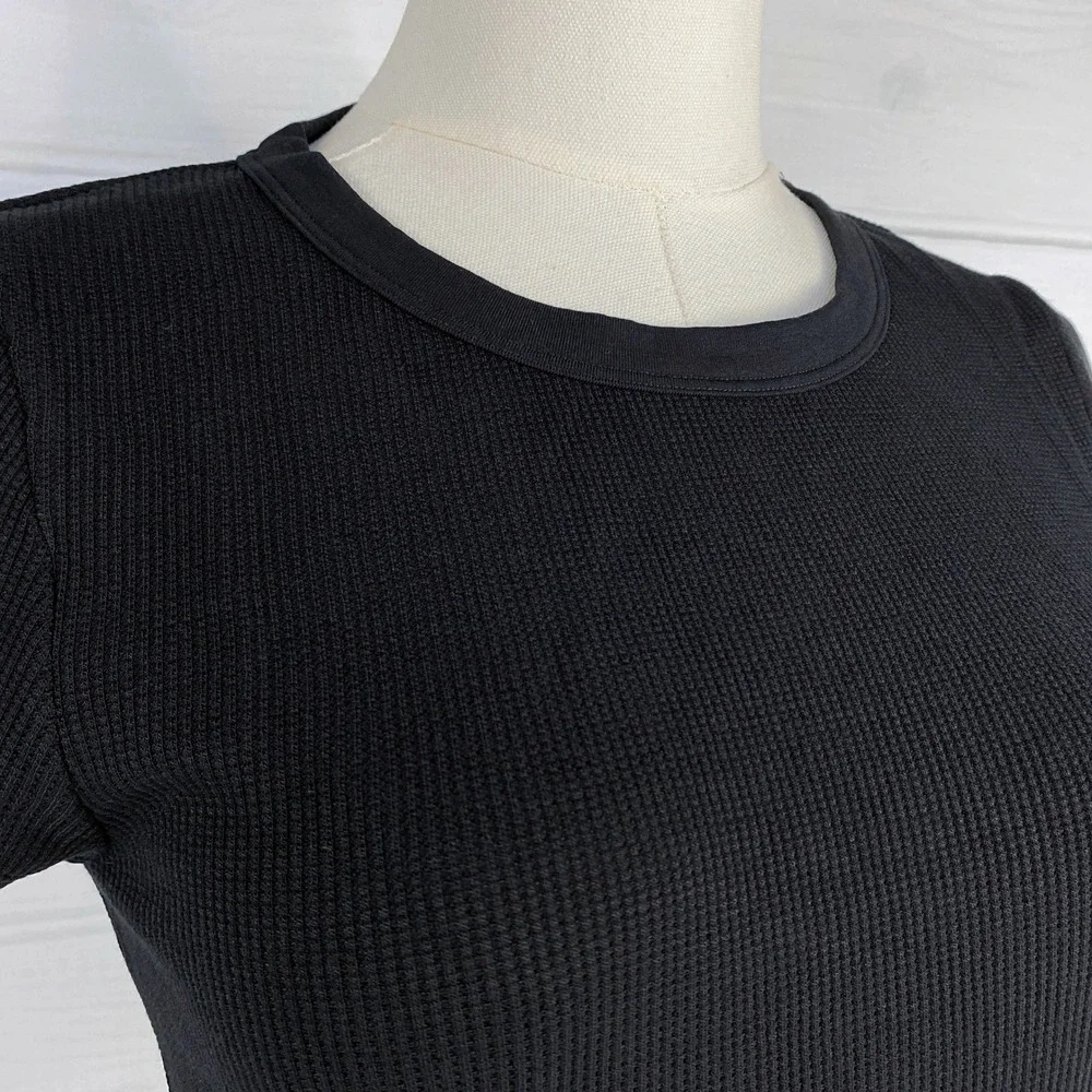 American Eagle AE Waffle T-Shirt Layering Tee M Black Stretch Base Layer 90s Y2K - Picture 8 of 16